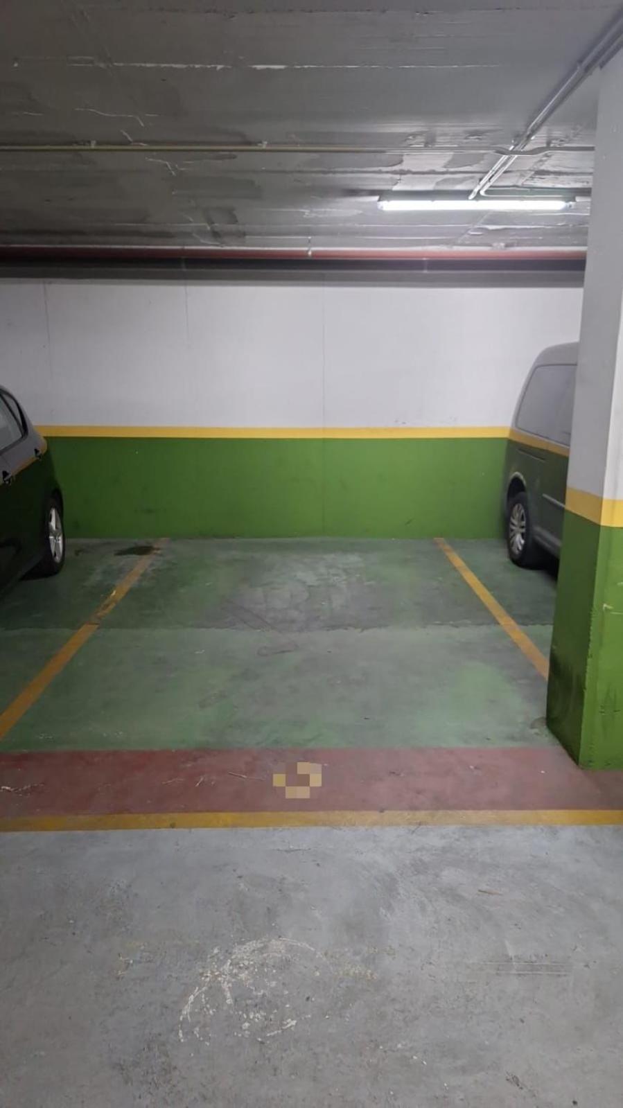 Piso Con Patio Privado Y Parking Nervion Sevilla エクステリア 写真